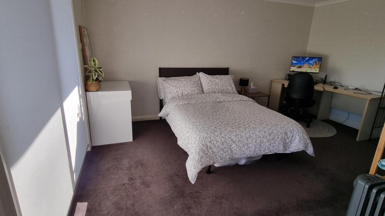Guest Suite In Duffy Weston Creek Exterior foto